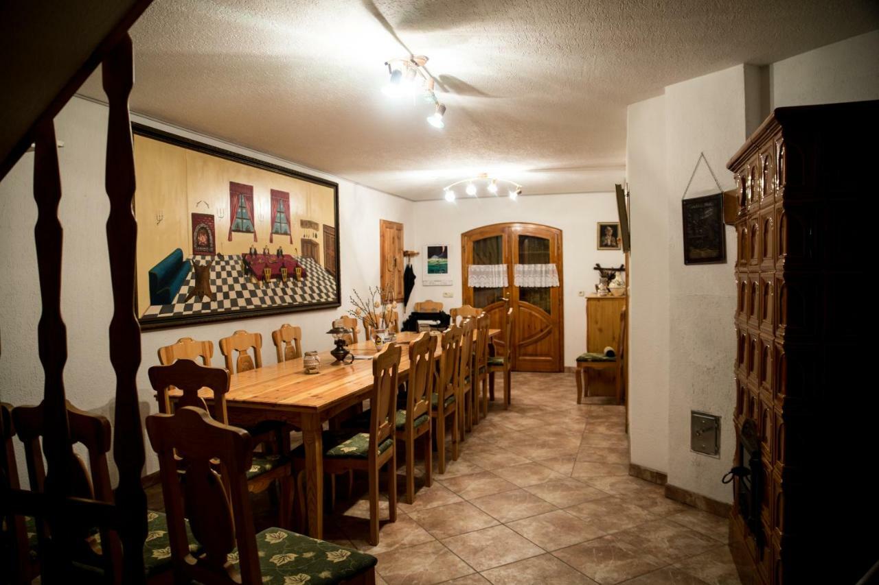 Berger Pince-Vendeghaz, Hajosi Pincek Hotel Luaran gambar